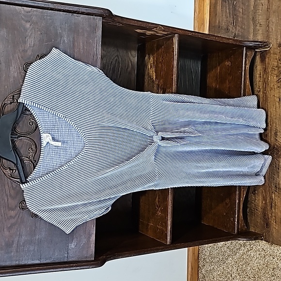 Caution To The Wind Dresses & Skirts - Caution to the Wind Women's M Blue & White stripe dress